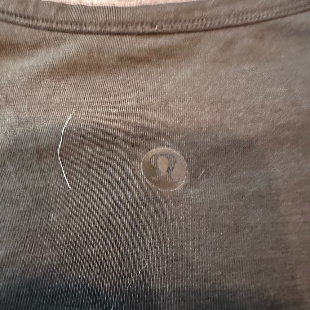Lululemon tee - Picture 2 of 3